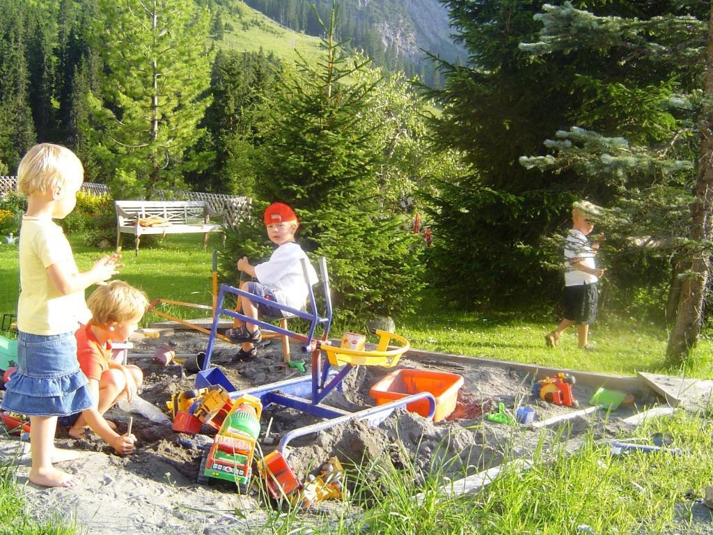 Pension Waldhof Lech am Arlberg Exterior foto